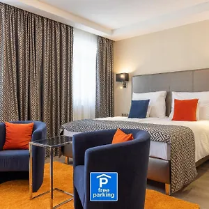 Szálloda Silver Crown & Residence, Palace Quarter ***