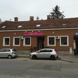 Bed & Breakfast Cafe 168, Vídeň