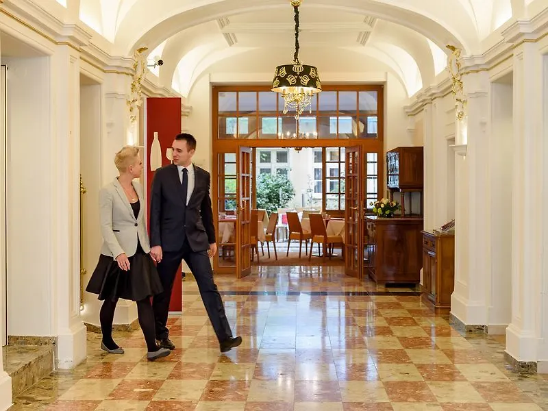 Hotel Josefshof Am Rathaus Βιέννη 4*,